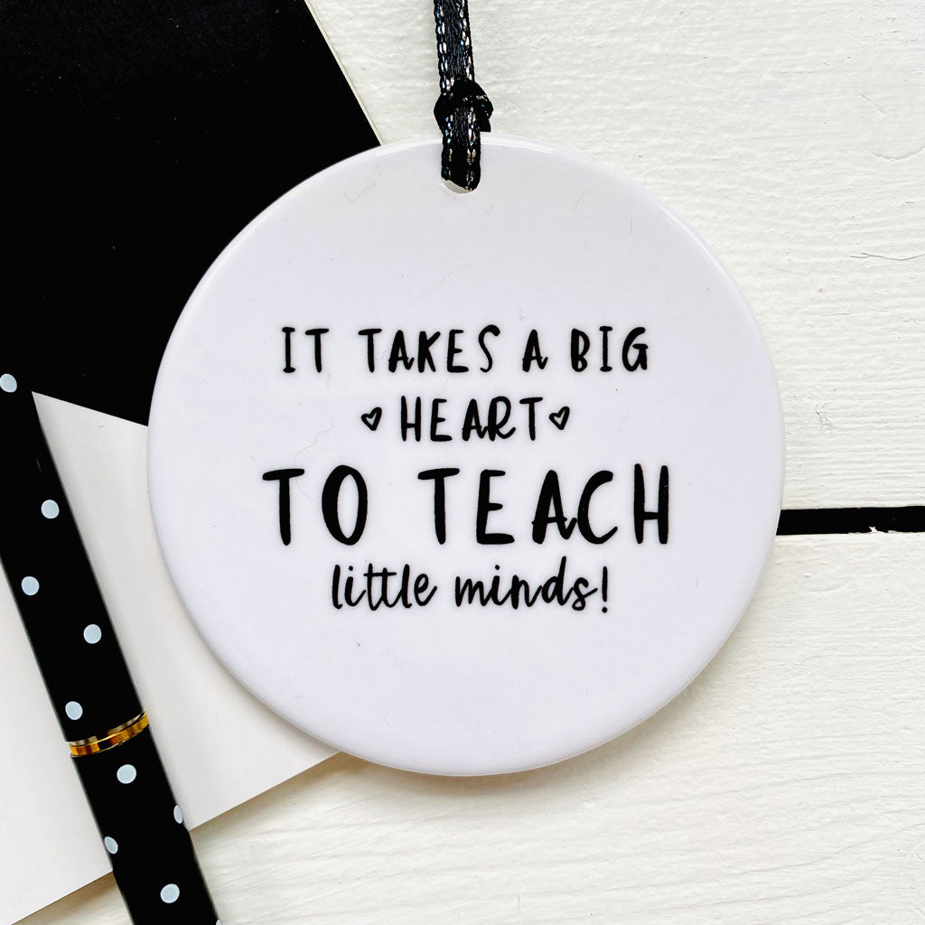 Show your gratitude and thank that special Teacher at the end of the term with our selection of Ready-to-go gift boxes that can be delivered directly to the school. Shop unique gifts and more with TreatBox..