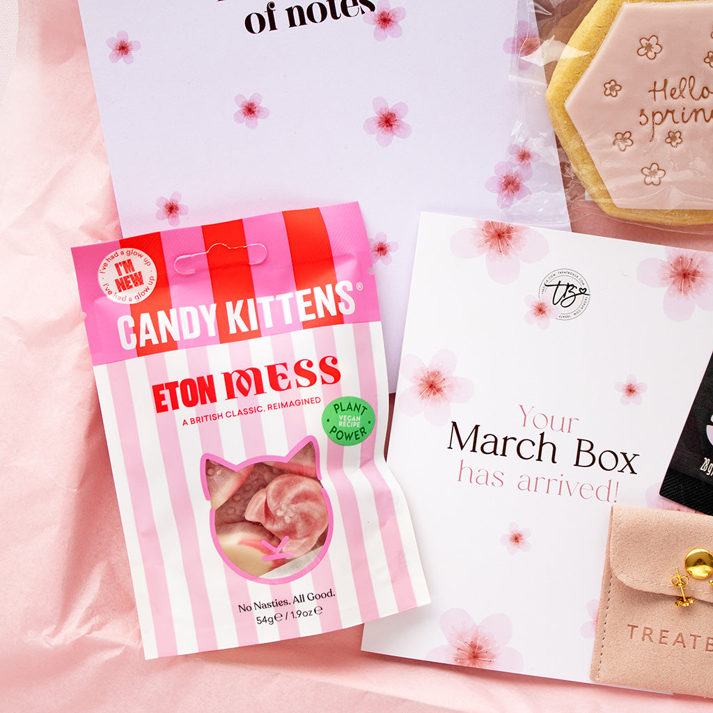 One Off March treatBox