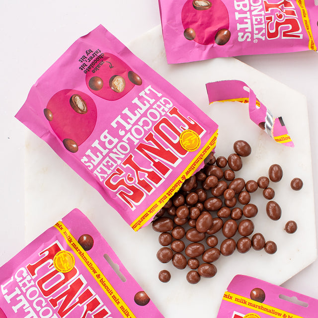 Tony's Chocolonely Littl’ Bits Milk Marshmallow & Biscuit Mix